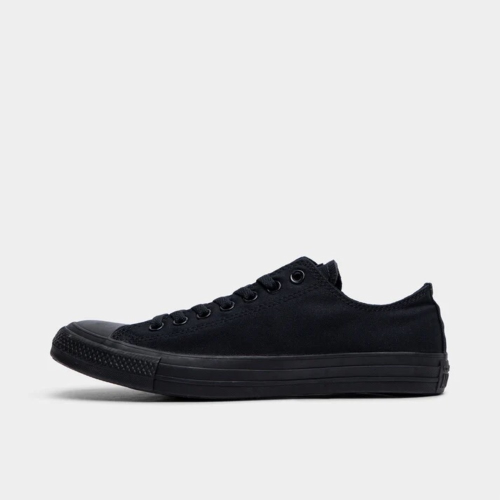Sz 7 Converse Chuck Taylor Low Top - Picture 2 of 9
